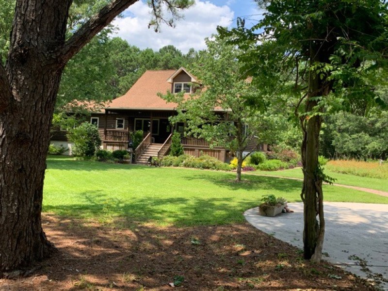 Peaceful Coastal Farm Retreat