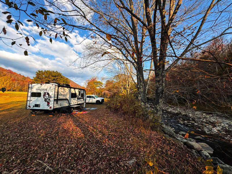 Family-Run Maple Farm Retreat