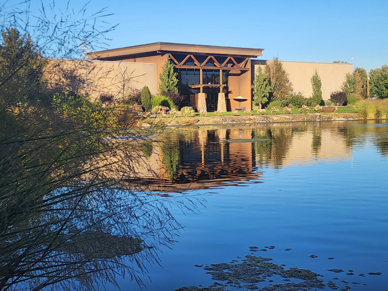 Scenic Estate Vineyard & Winery Retreat