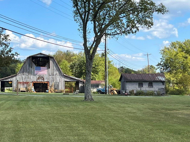 Harvest Hosts Farm