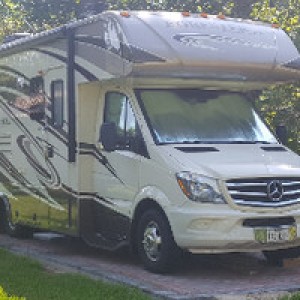 Shaded Bayou Boondocking Retreat
