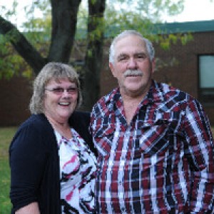 Riverside Country Farm Retreat - Photo 2